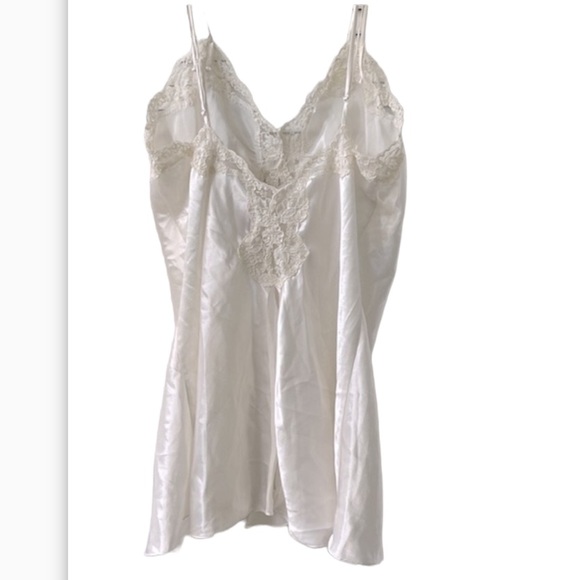 Victoria’s Secret Nightie - Picture 11 of 11